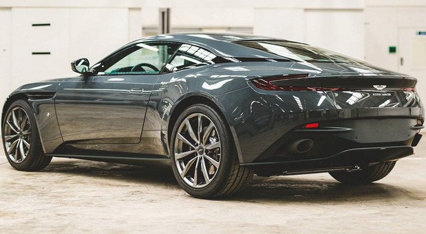 aston-martin 33.jpg, 63 KB
