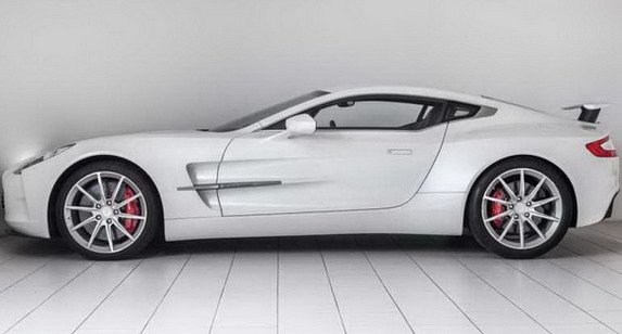 aston-martin-one-77-11.jpg, 35 KB