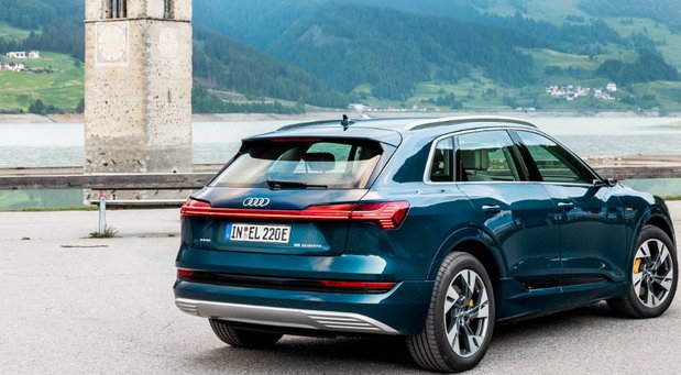 audi e-tron 24 11.jpg, 74 KB