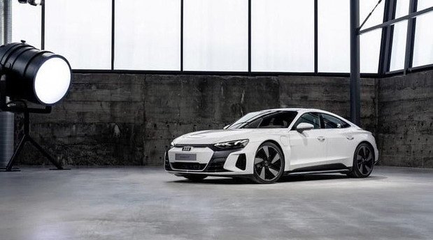 audi gt 11111111.jpg, 51 KB