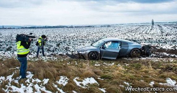 audi r8 011.jpg, 76 KB