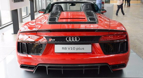 audi r8 222.jpg, 62 KB