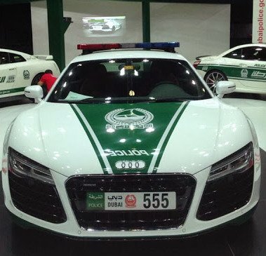 audi r8 dubai.jpg, 44 KB