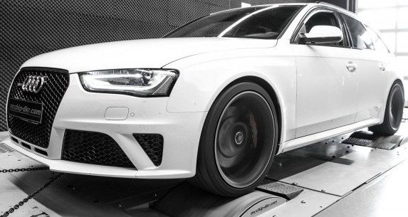 audi-rs4-sa-580-konja.jpg, 55 KB