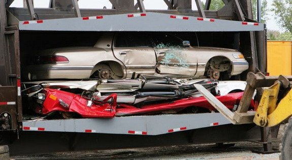auto crash.jpg, 62 KB