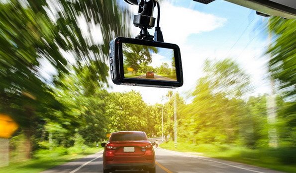 auto kamera.jpg, 79 KB