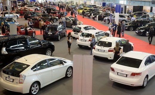 auto sou sajam automobila ns 2011.jpg, 87 KB