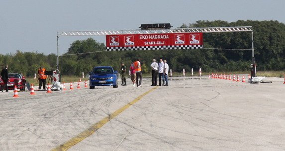 batajnica13000.jpg, 71 KB