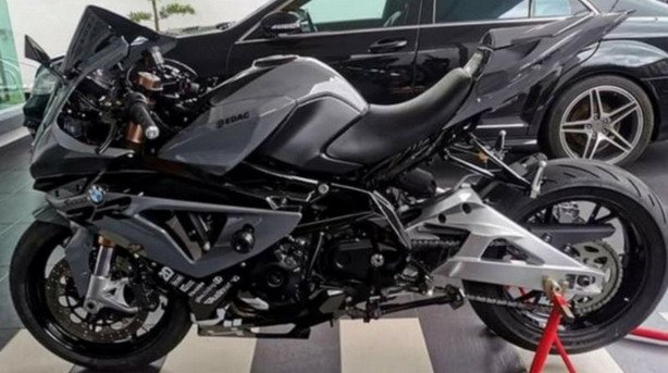 benelli-kao-bmw-1.jpg, 64 KB