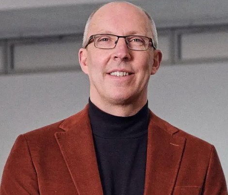 bentley page.jpg, 42 KB