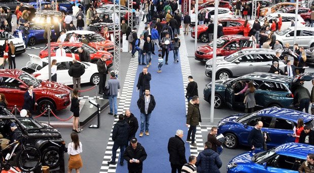 bg car 44.jpg, 112 KB