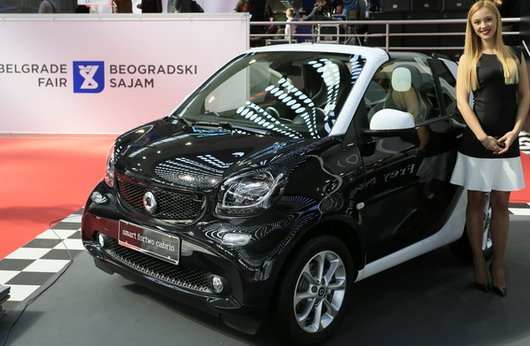 bg mercedes 111.jpg, 82 KB