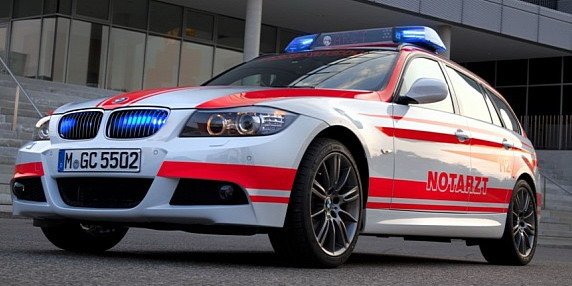 bmw 3 Series Touring Paramedic Vehicle.jpg, 58 KB
