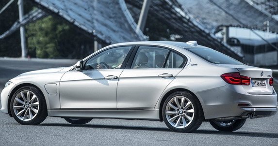 bmw 330e 111.jpg, 56 KB