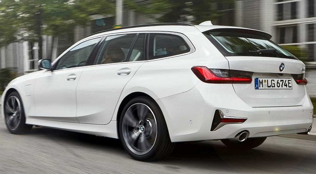 bmw 330e touring.jpg, 58 KB