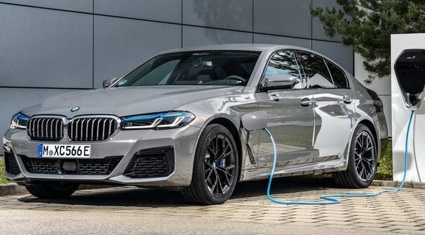 bmw 545e 1.jpg, 73 KB
