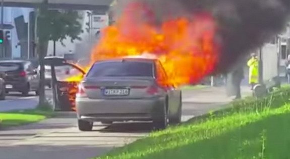 bmw fire.jpg, 36 KB