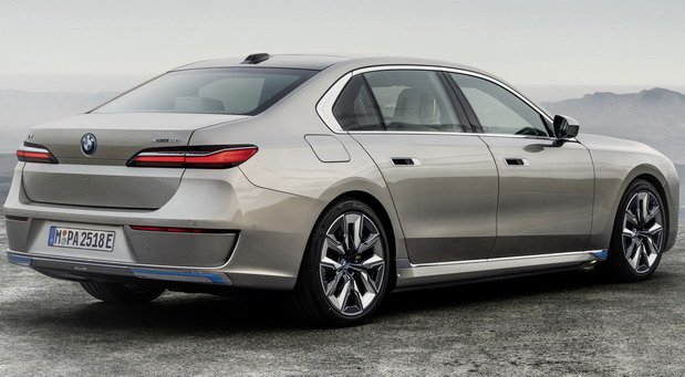bmw i7 4011111.jpg, 58 KB