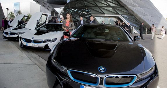 bmw i8 55.jpg, 56 KB