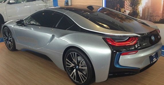 bmw i8 7.jpg, 52 KB