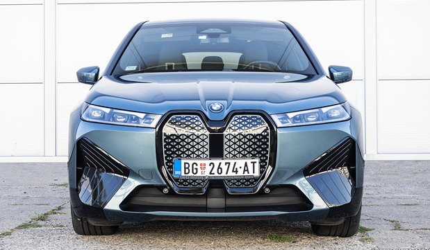 bmw ix am.jpg, 76 KB