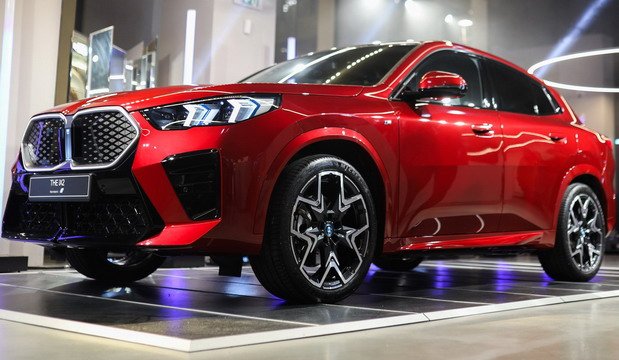 bmw ix2 1.jpg, 73 KB