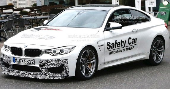 bmw m4 gts.jpg, 68 KB