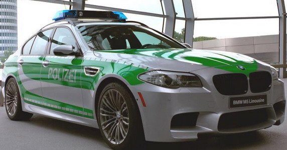 bmw m5 police.jpg, 52 KB