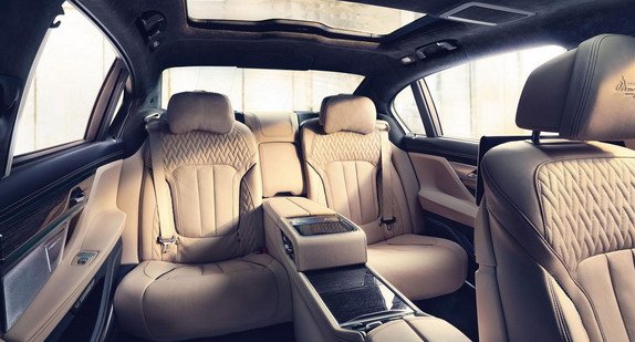 bmw m760 111.jpg, 59 KB