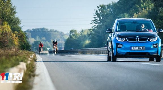 bmw tri 1.jpg, 50 KB