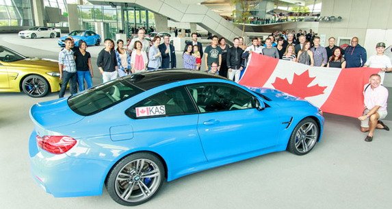 bmw welt 1.jpg, 69 KB