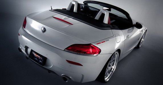 bmw z4 white flame 1111.jpg, 45 KB