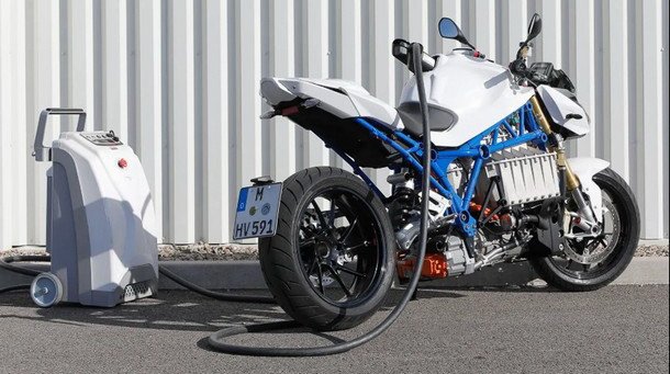 bmw-e-power 111.jpg, 73 KB