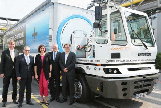 bmw-e-truck 11.jpg, 63 KB