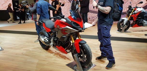 bmw-eicma-3.jpg, 91 KB
