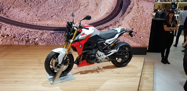 bmw-eicma-4.jpg, 95 KB