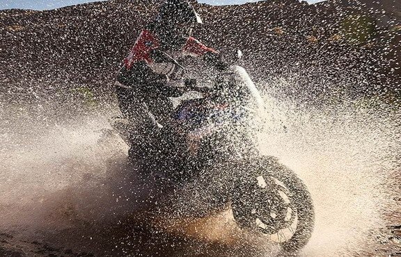 bmw-r-1300-gs.jpg, 139 KB