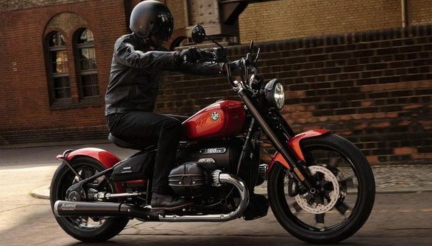 bmw-r18-akrapovic-1.jpg, 72 KB