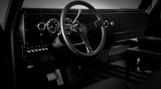 bollinger-b1 11.jpg, 39 KB