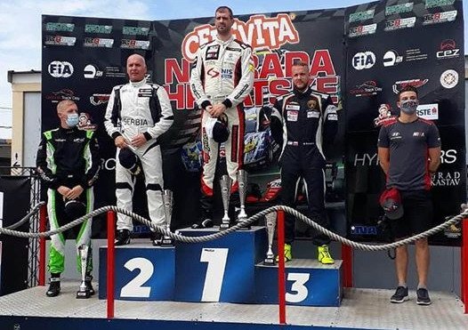 borkovic podijum.jpg, 85 KB