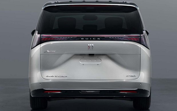 buick gl8 777.jpg, 37 KB