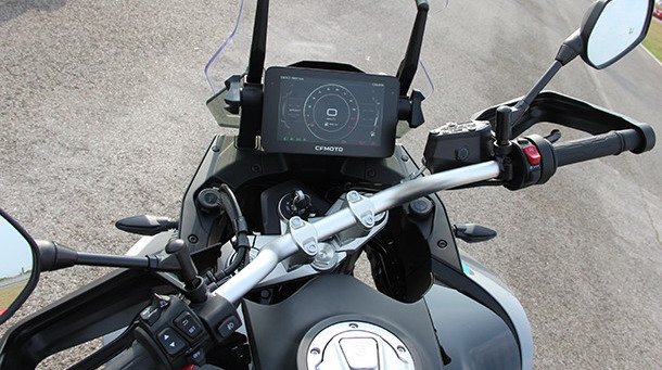 cf moto b.jpg, 83 KB