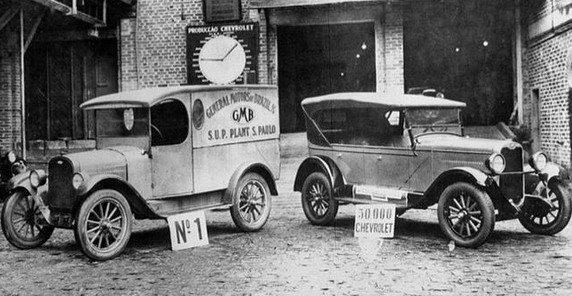 chevrolet 1925 half ton panel van.jpg, 64 KB