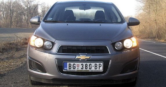 chevrolet aveo sedan.jpg, 55 KB