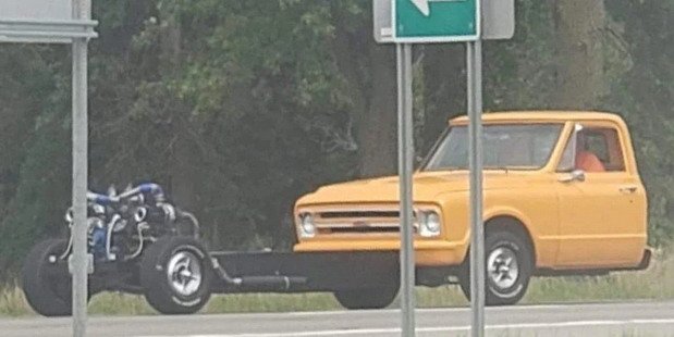 chevrolet pick.jpg, 45 KB