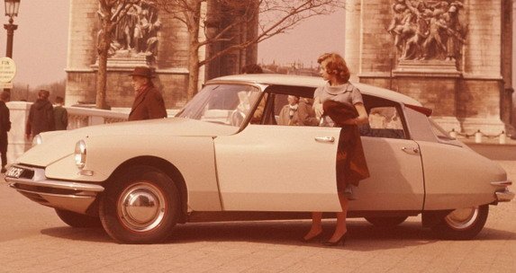citroen ds.jpg, 51 KB