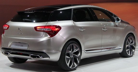 citroen ds5 301111.jpg, 43 KB