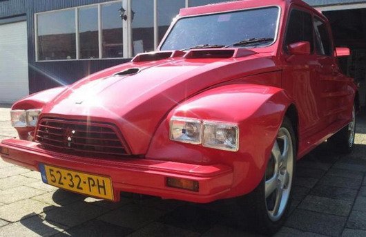 citroen dyane 111.jpg, 53 KB