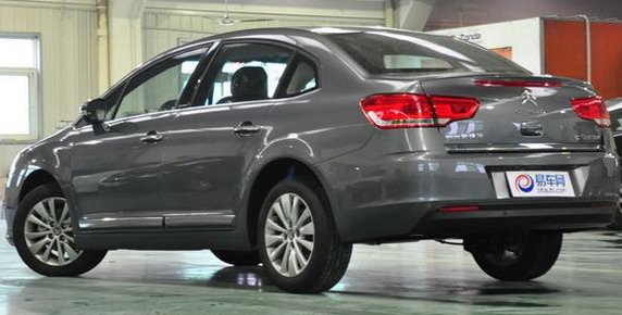 citroen quatre 11.jpg, 50 KB