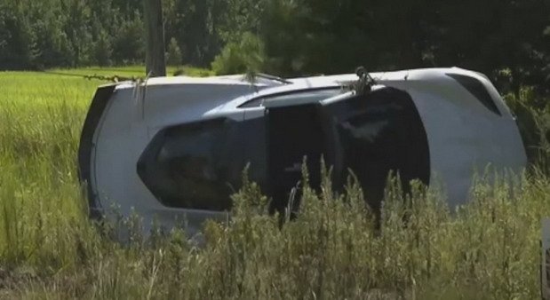 corvette c8 crash.jpg, 47 KB